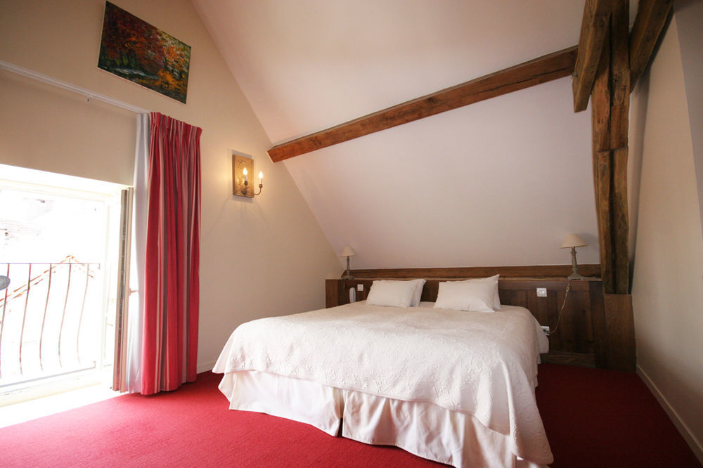 Le Marius Hotel Les Riceys Екстериор снимка