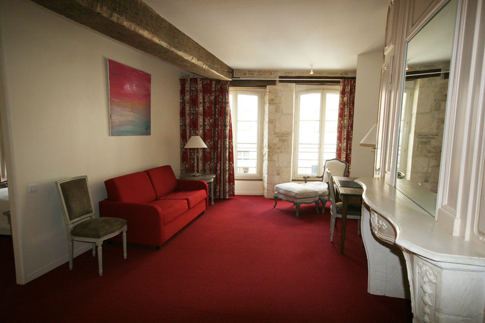 Le Marius Hotel Les Riceys Екстериор снимка