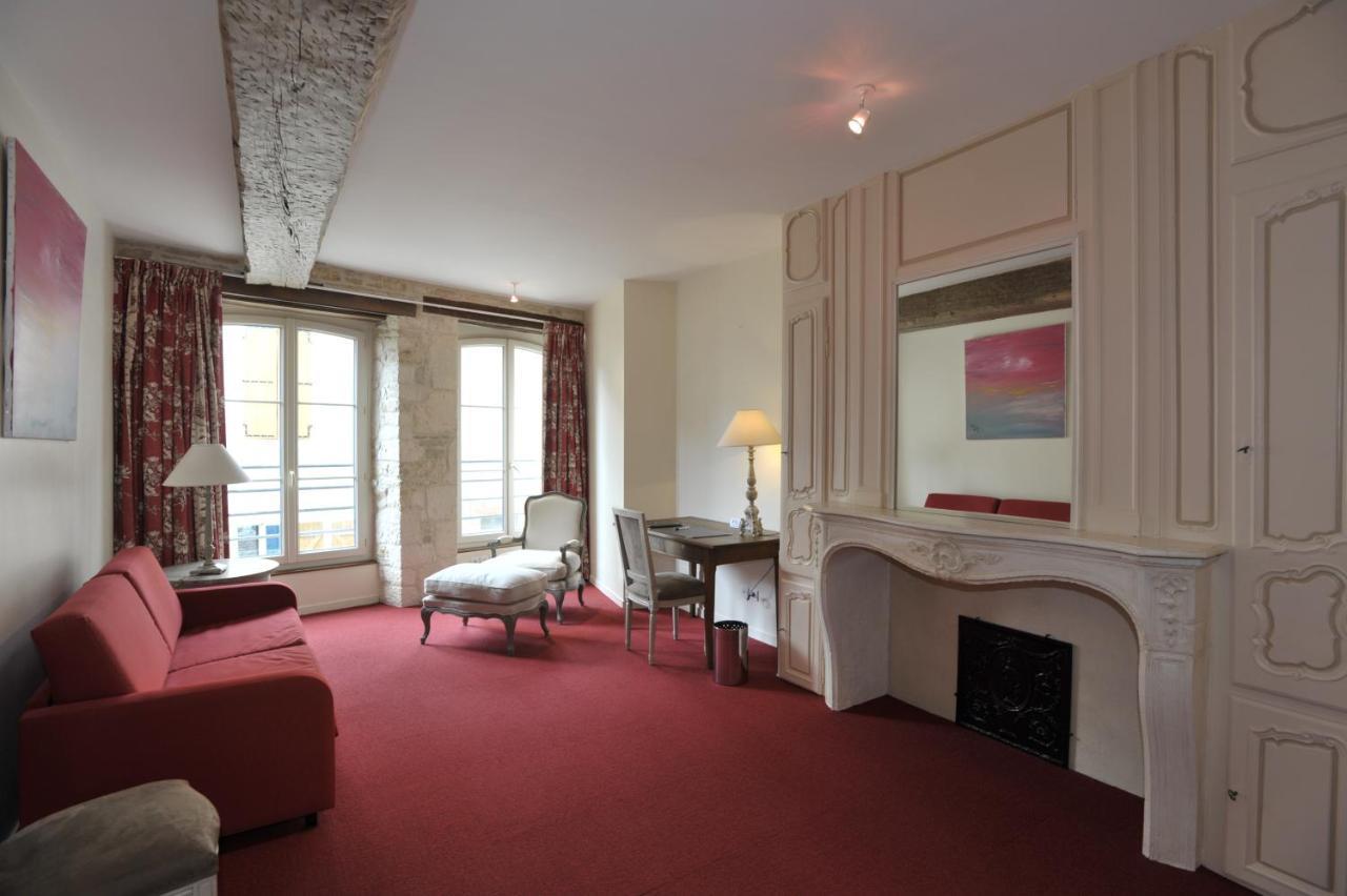 Le Marius Hotel Les Riceys Екстериор снимка